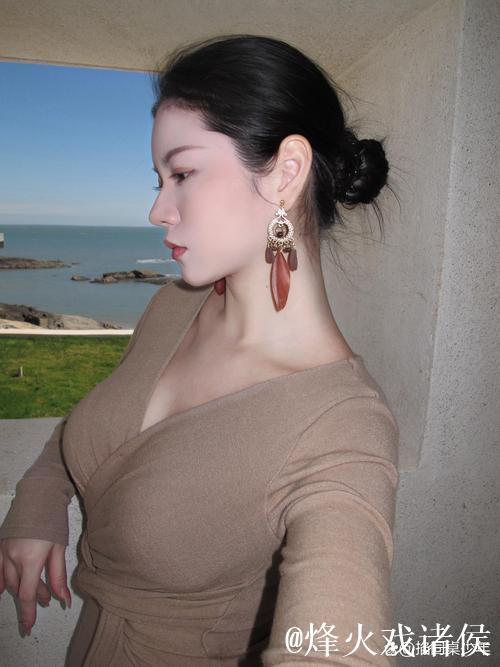 深入探索——国产精品熟女的独特魅力 深入探索——国产精品熟女的独特魅力